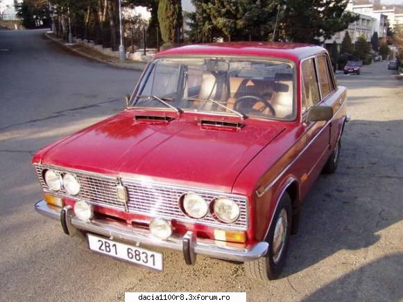 o poza mai clara lada 1500 model 2103 an 1975