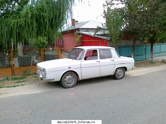 vand renault 10 major culuare alb stare buna de caroserie inpecabila fara rugina moto rperfact
