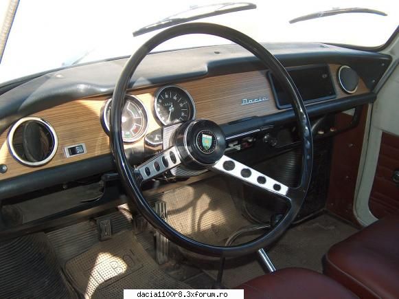 :nebun:  :zzz: poze r8 dacia 1100